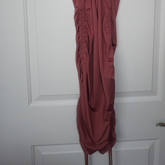 FN Know Your Worth Ruched Dress - Mauve - Picture 6 of 9